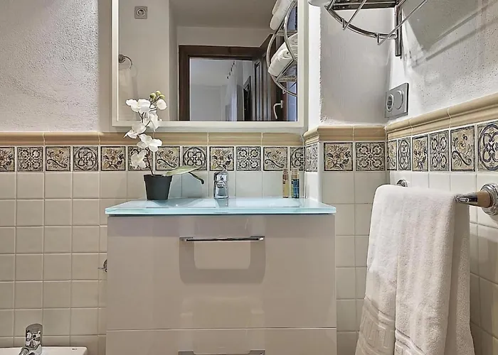 Gatu A Pies De La Alhambra 2b *